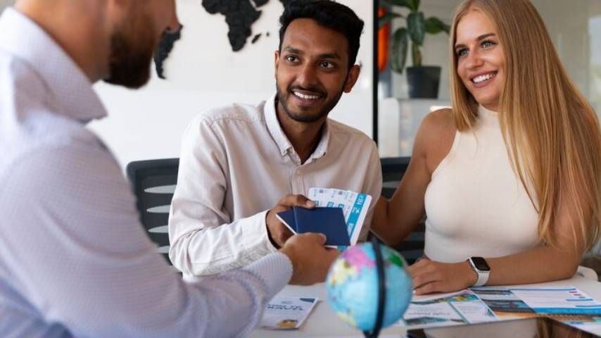 Study Abroad in UK: A Complete Guide to Scholarships