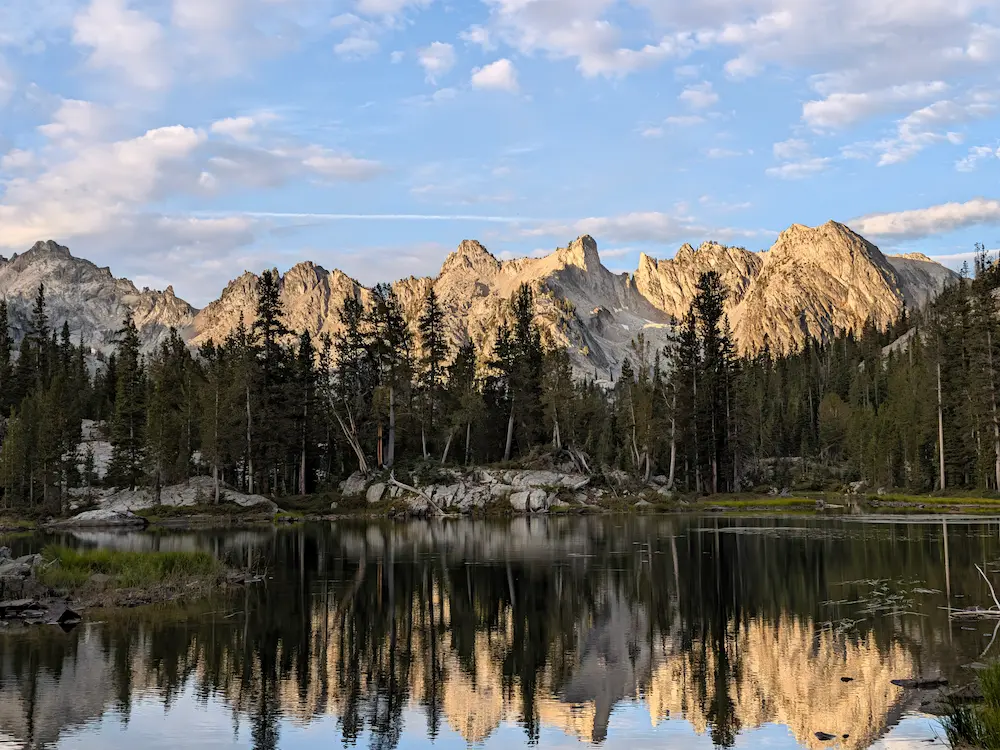 Pettit Creek Canyon Sawtooths