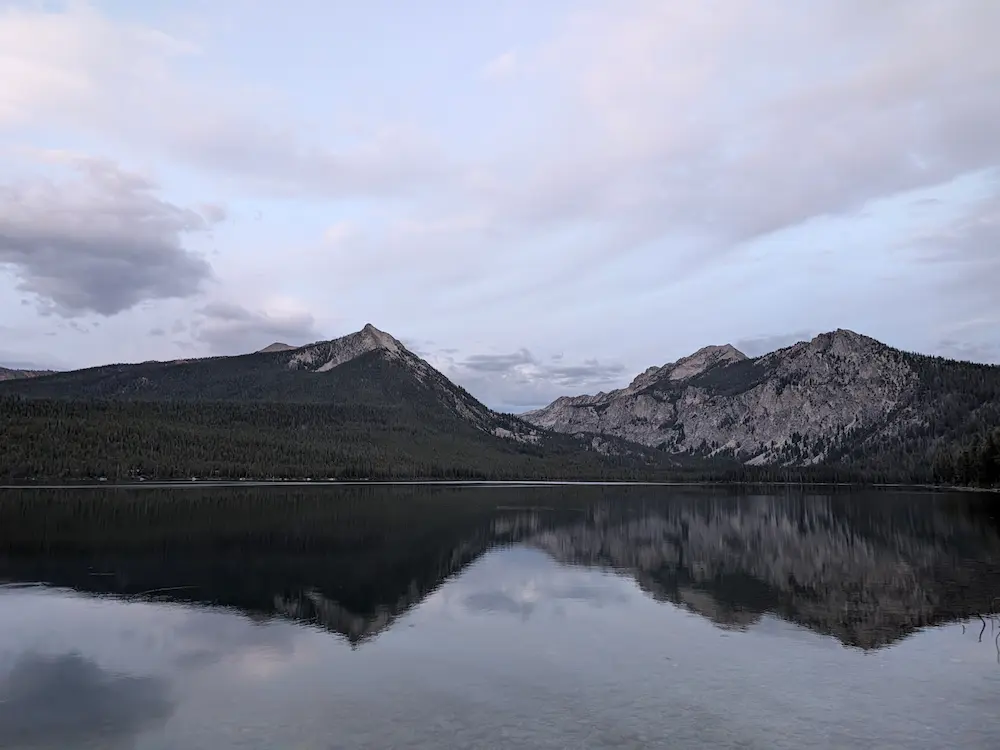 Pettit Lake Sawtooths