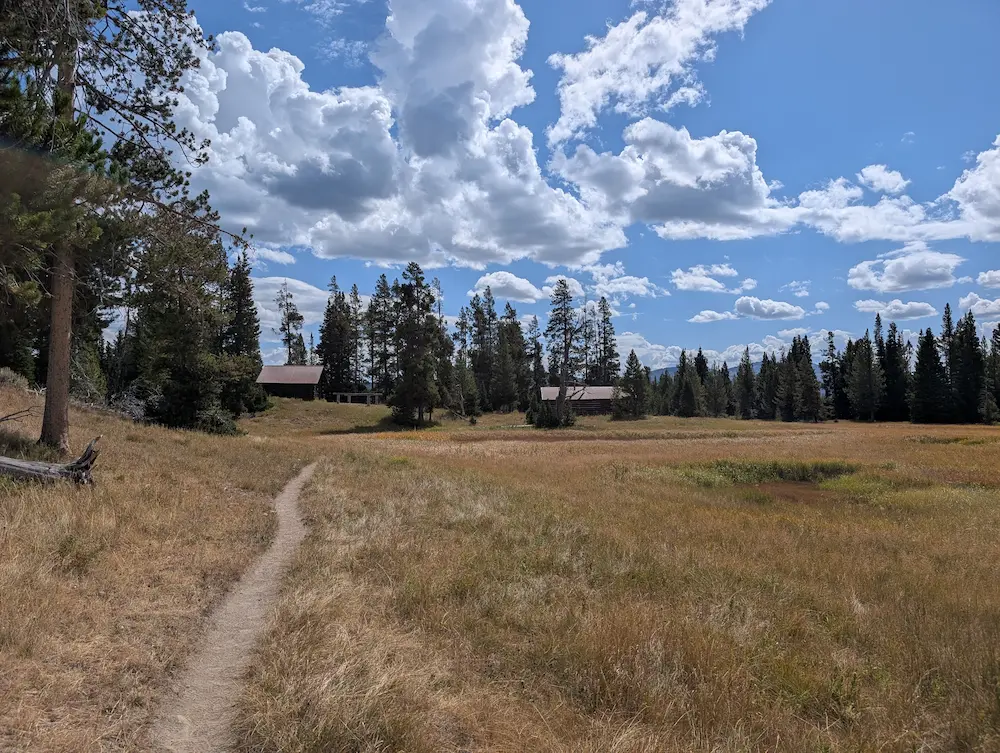 Heart Lake Ranger Station