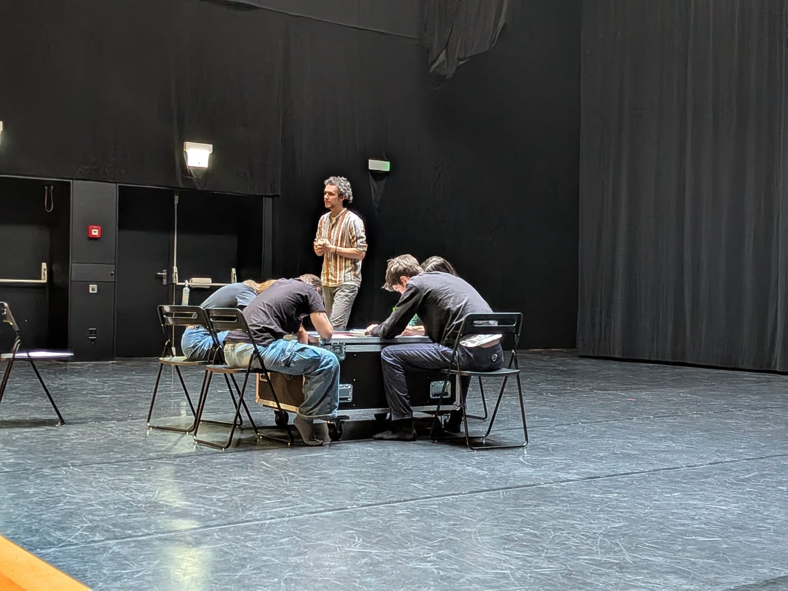 Séance d’écriture créative @ l’Atelier “Théâtre en langue anglaise”