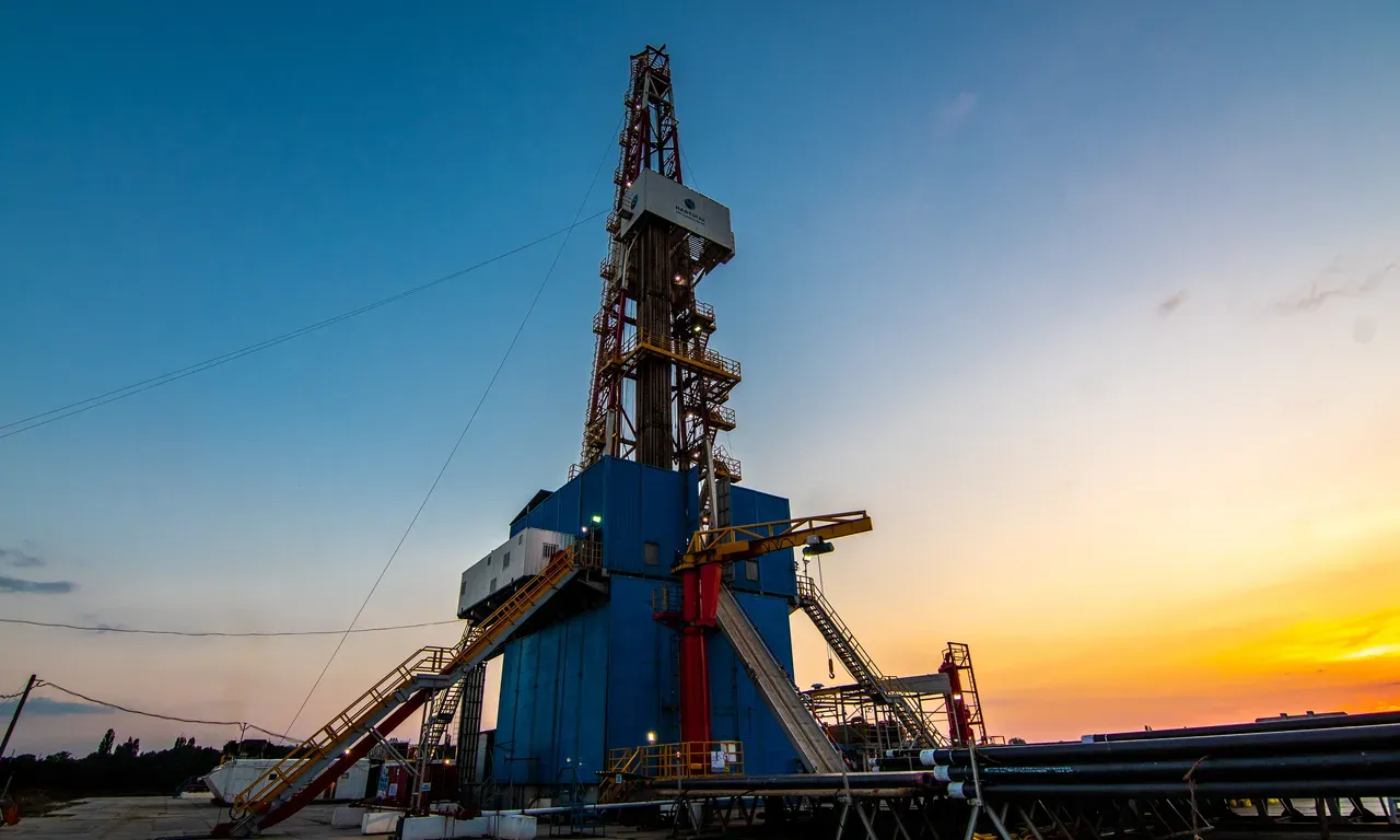 Ukraine discovers 'promising' gas deposit in old Carpathian field using new technology