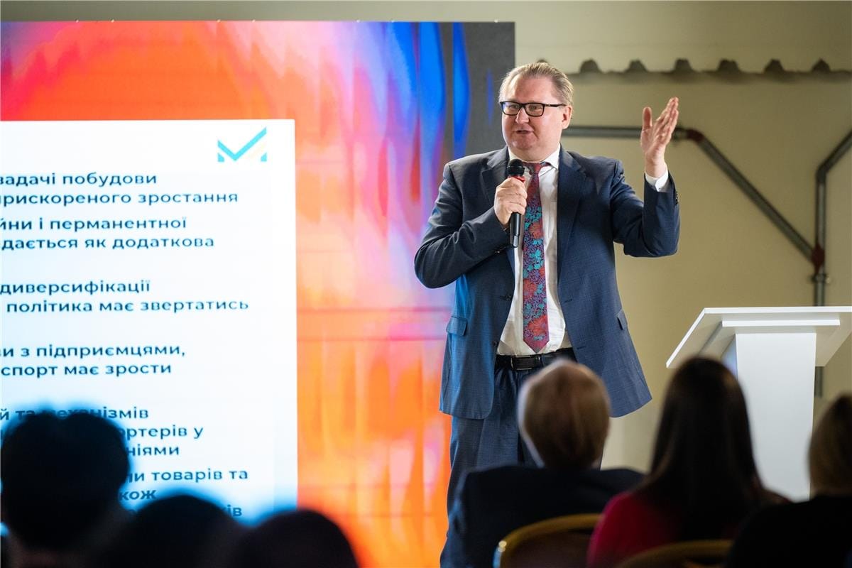 Ukraine aims for annual exports equal to 33% of GDP by 2030