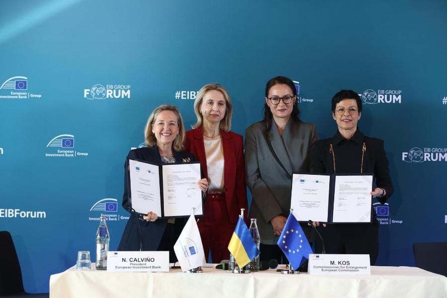 EIB, EC sign €2 billion guarantee to support reconstruction of Ukraine