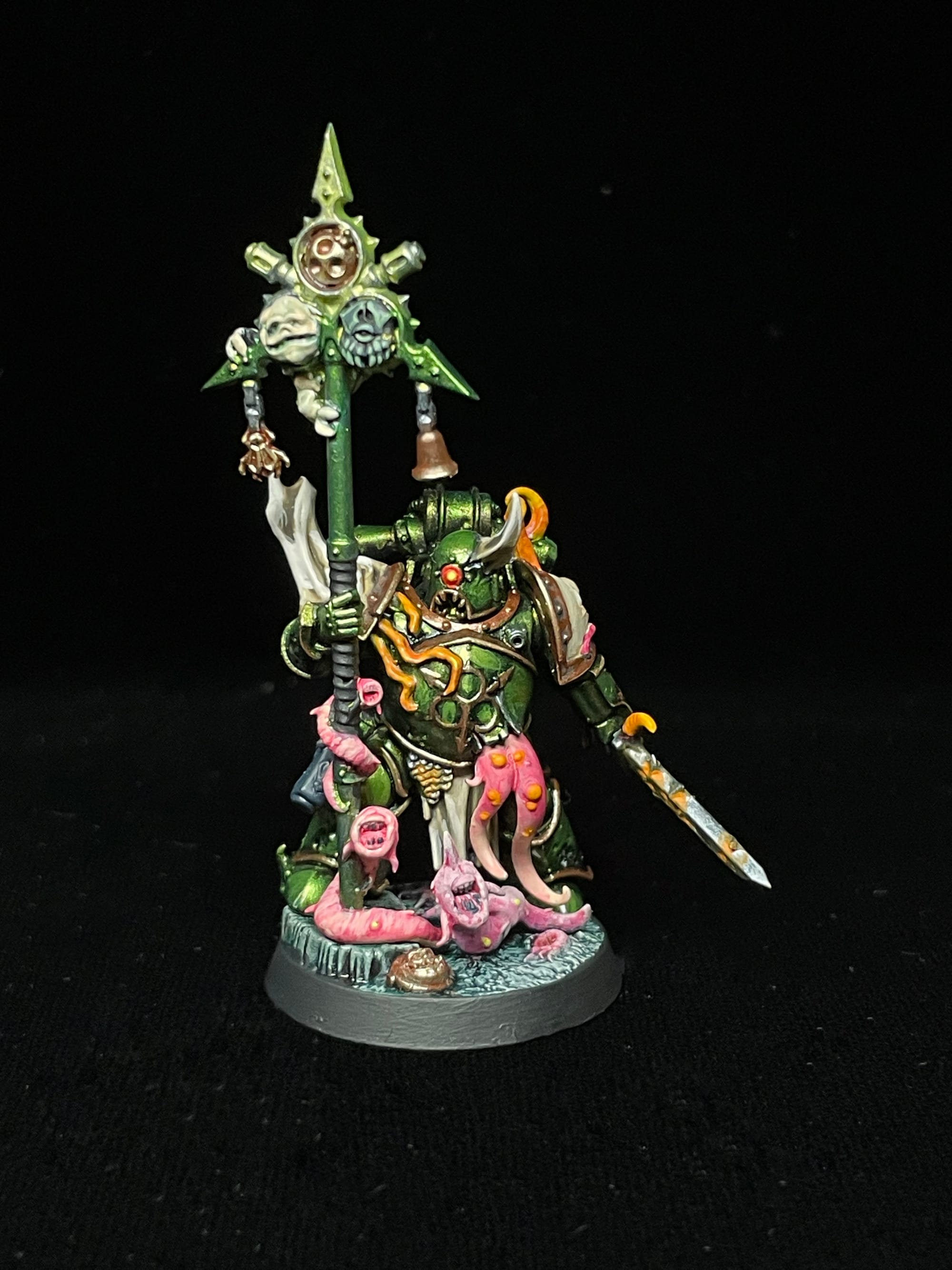 Death Guard Icon Bearer