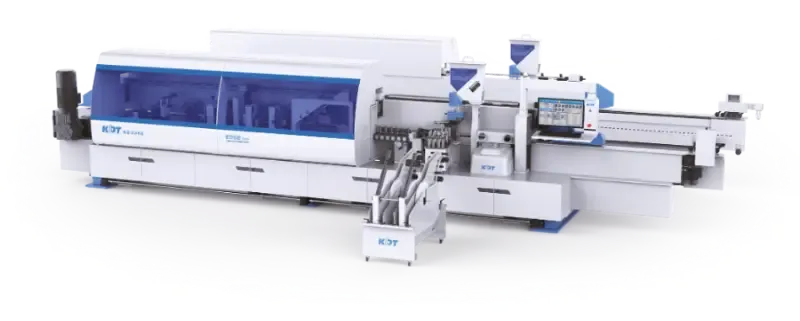 mașină combinată dublă pentru formatizat și aplicat cant KDT KE-2368J într-o hală de producție industrială