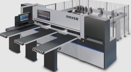 Fierăstrău de debitat în pachet (beam saw) Mayer kappa automatic 140, cu mese frontale cu perne de aer și masă de încărcare posterioară (lift table).