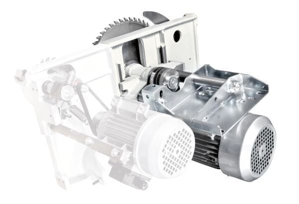 Unitatea de tăiere (grupul de lame) a unui fierăstrău circular SCM Minimax, evidențiind motorul robust și mecanismul de înclinare din fontă.