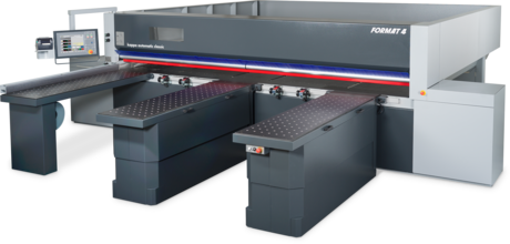 Ferăstrău orizontal de panouri Format4 Kappa Automatic Classic, un utilaj industrial pentru debitarea precisă a pachetelor de PAL și MDF.