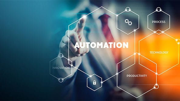 Concept de automatizare (Automation) în producția de mobilier, arătând o interfață digitală cu inovație, proces și productivitate, legată de software-ul ALPHACAM.