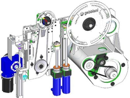 Detaliu tehnic al unității de tăiere "HI-TRONIC DEVICE" a unui fierăstrău SCM Gabbiani, ilustrând tehnologia avansată a carului de pânze.