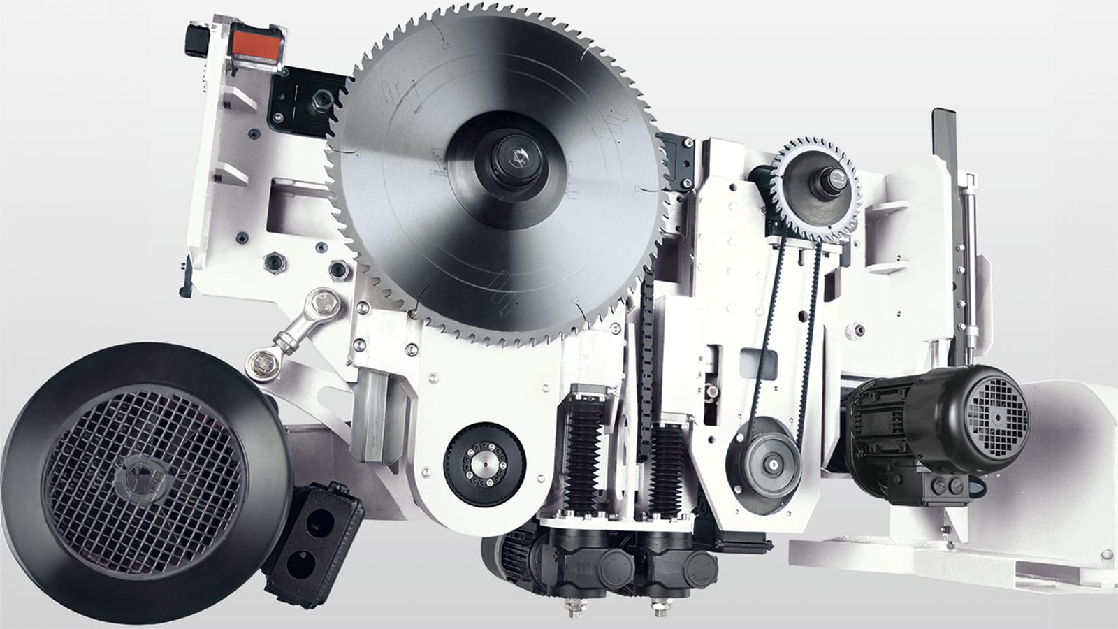 Detaliu cu unitatea de tăiere (saw carriage) a fierăstrăului industrial HOMAG SAWTEQ S-500, arătând pânza principală, incizorul și motoarele independente.