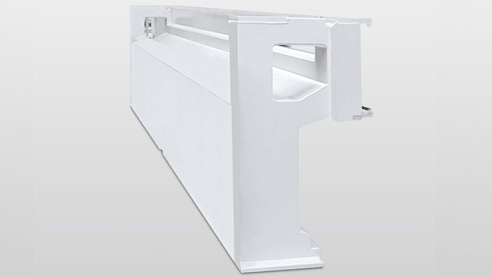 Baza (corpul) mașinii HOMAG SAWTEQ S-500, fabricată din compozit mineral "Sorbtech" pentru a absorbi vibrațiile și a garanta stabilitatea.