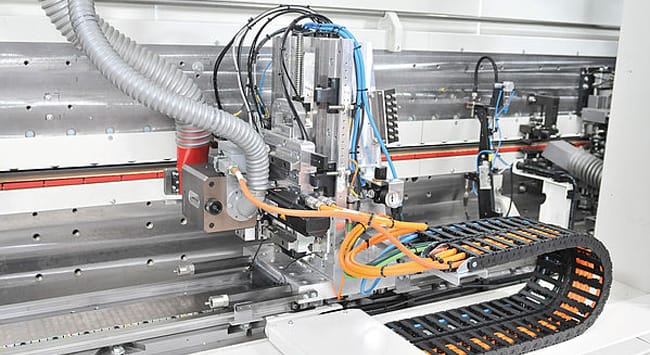 IMA Schelling Revoluționează Căntuirea: Frezare și Găurire în Flux Continuu