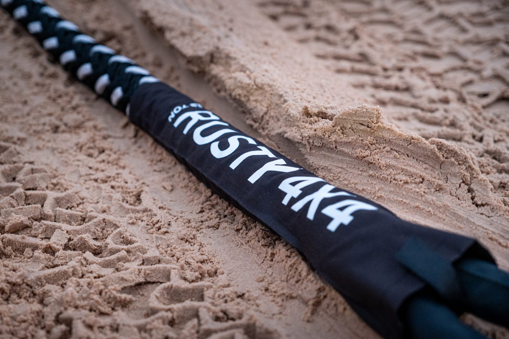 How kinetic ropes protect vehicles