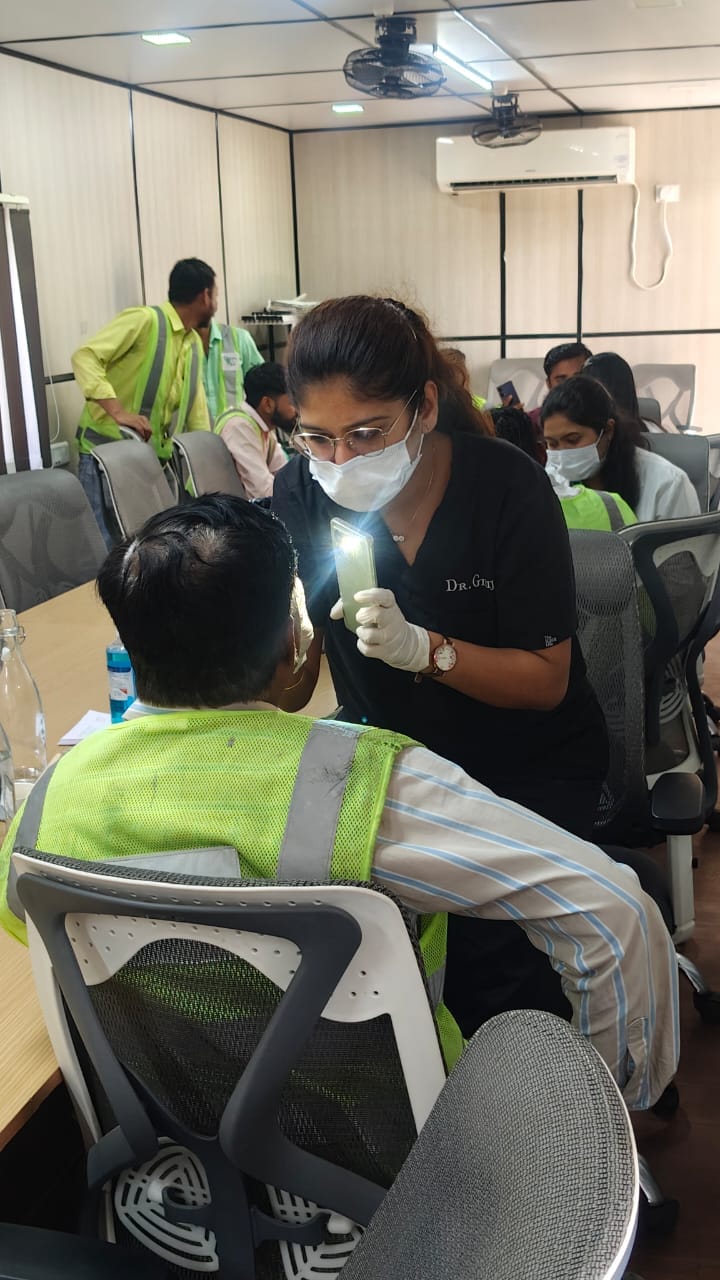 Dental Camp in Lodha Massimo