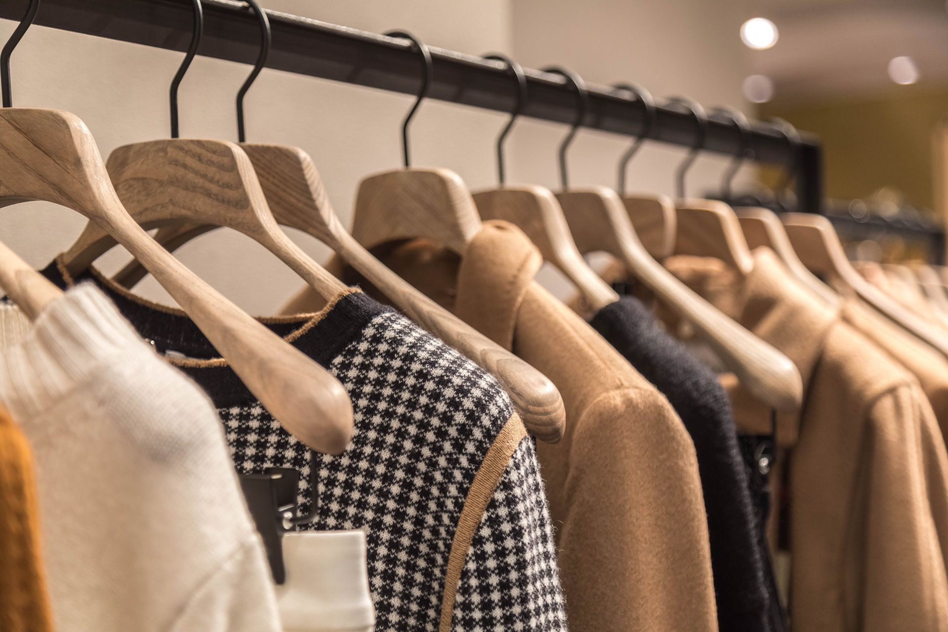 ENVIROMIND Vol.4: How Can We Really Combat Fast Fashion?