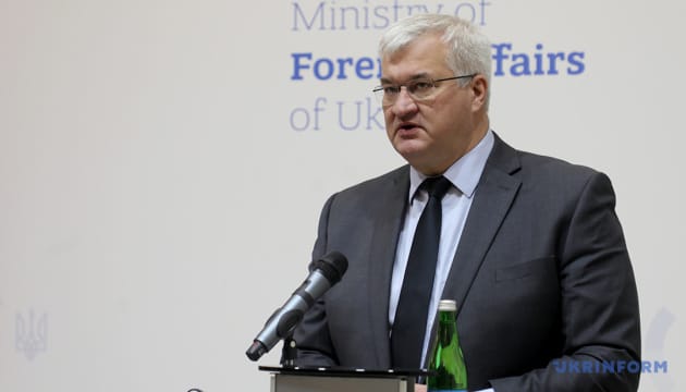 US-Militäroperation in Venezuela: Maduro gefangen genommen – Ukraine unterstützt den Einsatz