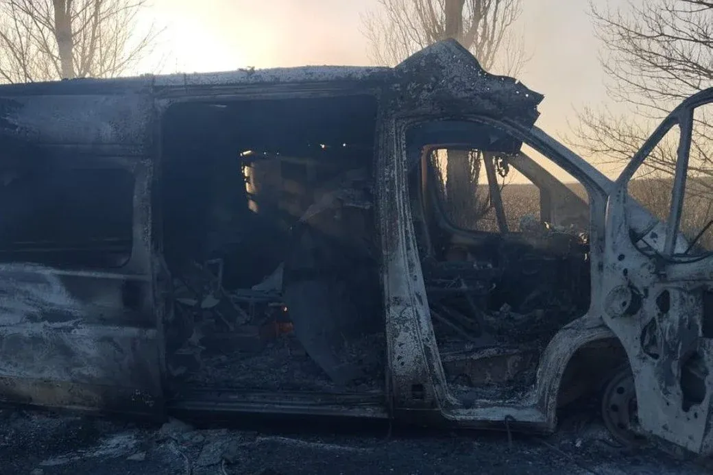 Russische Armee greift Rettungswagen an – zwei Sanitäter in Oblast Charkiw getötet