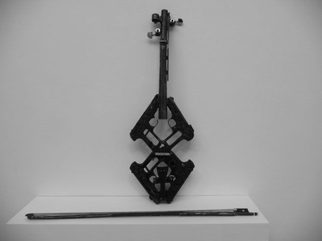 Pedro Reyes. Disarm Violin 2013. Metal Pedro Reyes_Disarm_Violin