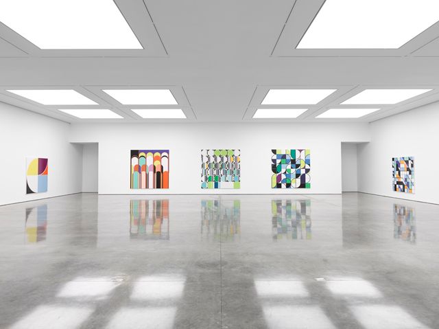 Sarah Morris. ‘Bye Bye Brazil’, White Cube Bermondsey. 17 July – 29 September 2013. © Sarah Morris. Photo: Ben Westoby. Courtesy White Cube Sarah Morris Bye Bye Brazil White Cube Bermondsey 17 July - 29 September 2013 lowres 4