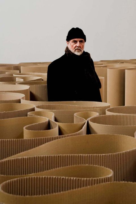 Michelangelo Pistoletto: The Labyrinth 1969-2007. Corrugated cardboard. Meters of cardboard. Courtesy Galleria Continua, San Gimignano / Beijing / Le Moulin. Photo by Oak Taylor-Smith. © 2011 Michelangelo Pistoletto