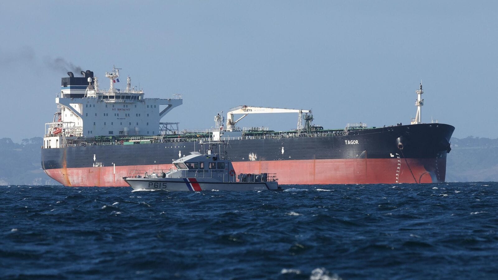 L’UE va revendre le pétrole russe saisi en mer