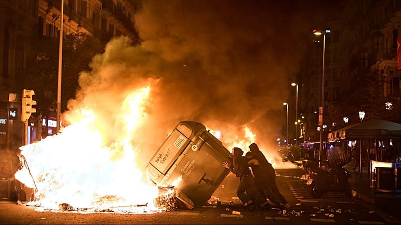 À Barcelone, une manifestation pour le logement dégénère en affrontements