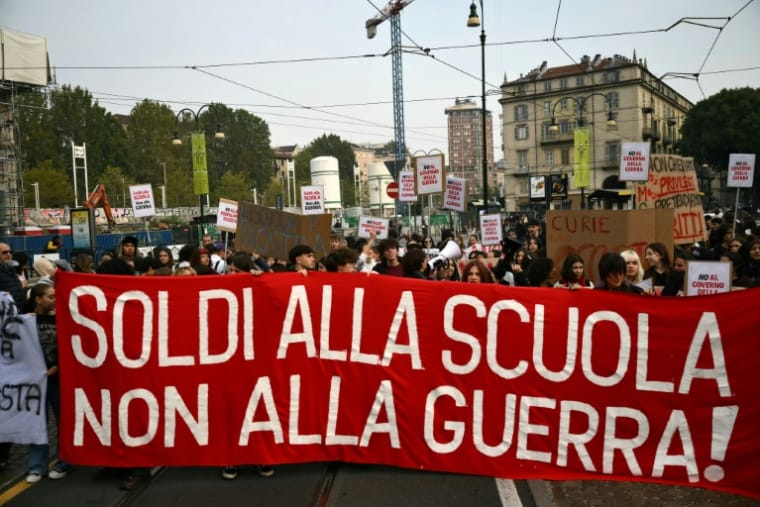 En Italie, la révolte contre le carburant grippe l’approvisionnement et met Meloni sous pression